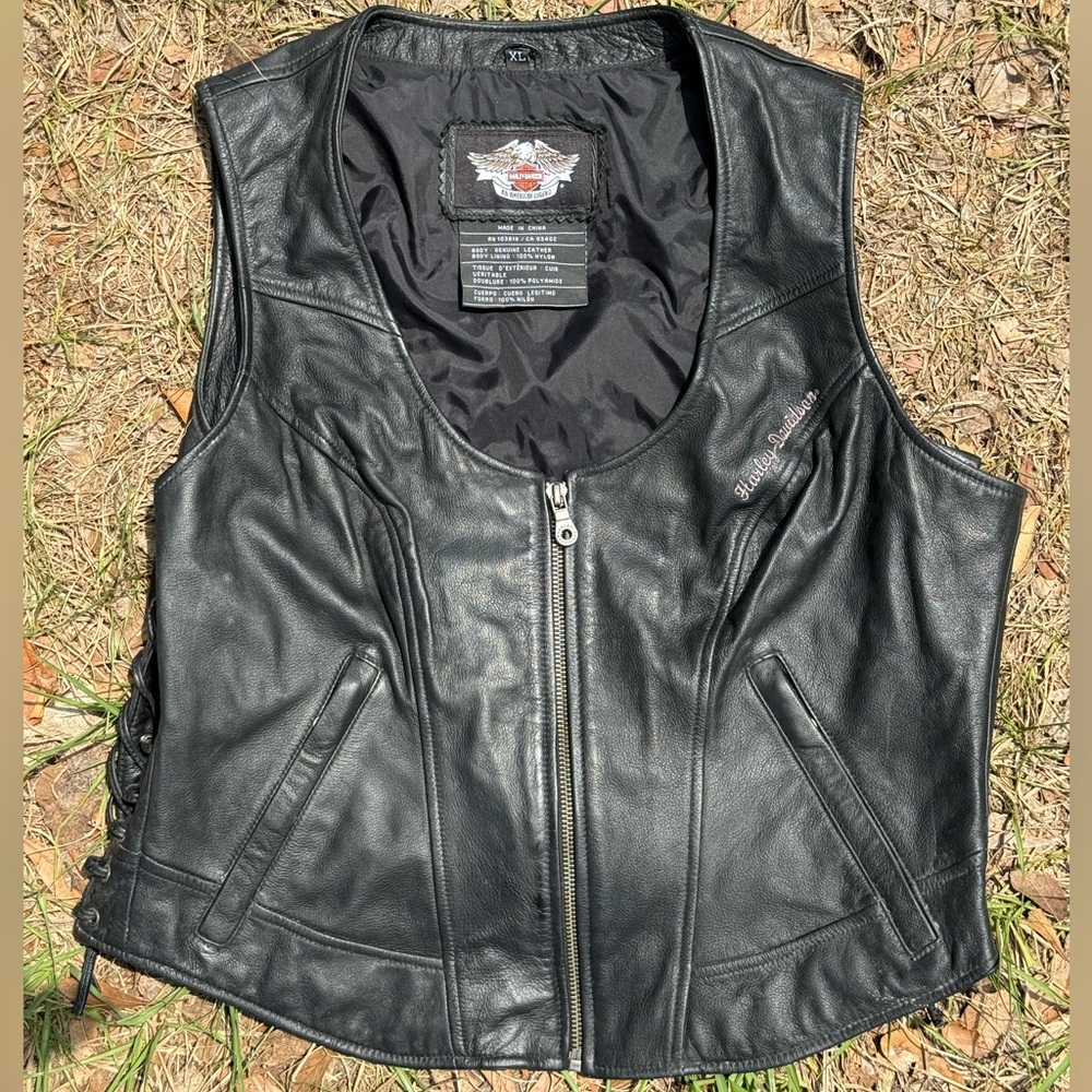 Harley Davidson Women's Horizon  Black Leather Vest Zip Closure Lace-up Sides XL